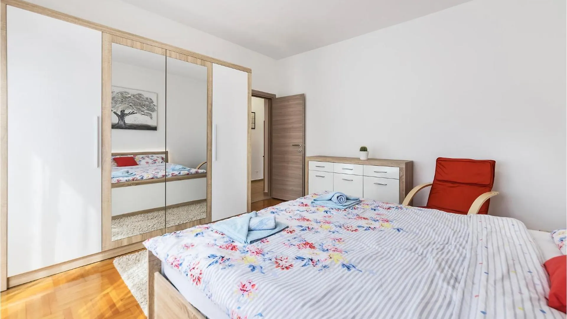 3 Bedroom Awesome Apartment In 普拉