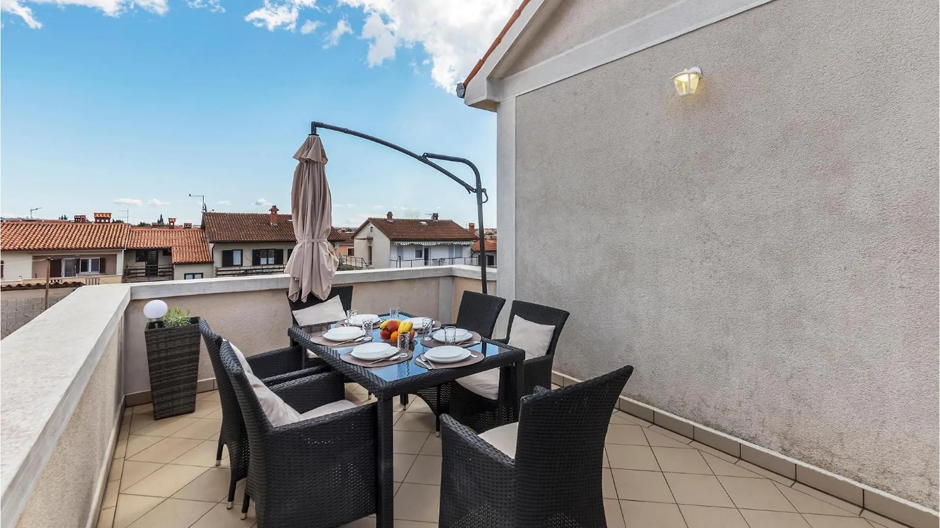3 Bedroom Awesome Apartment In Pula 0*,