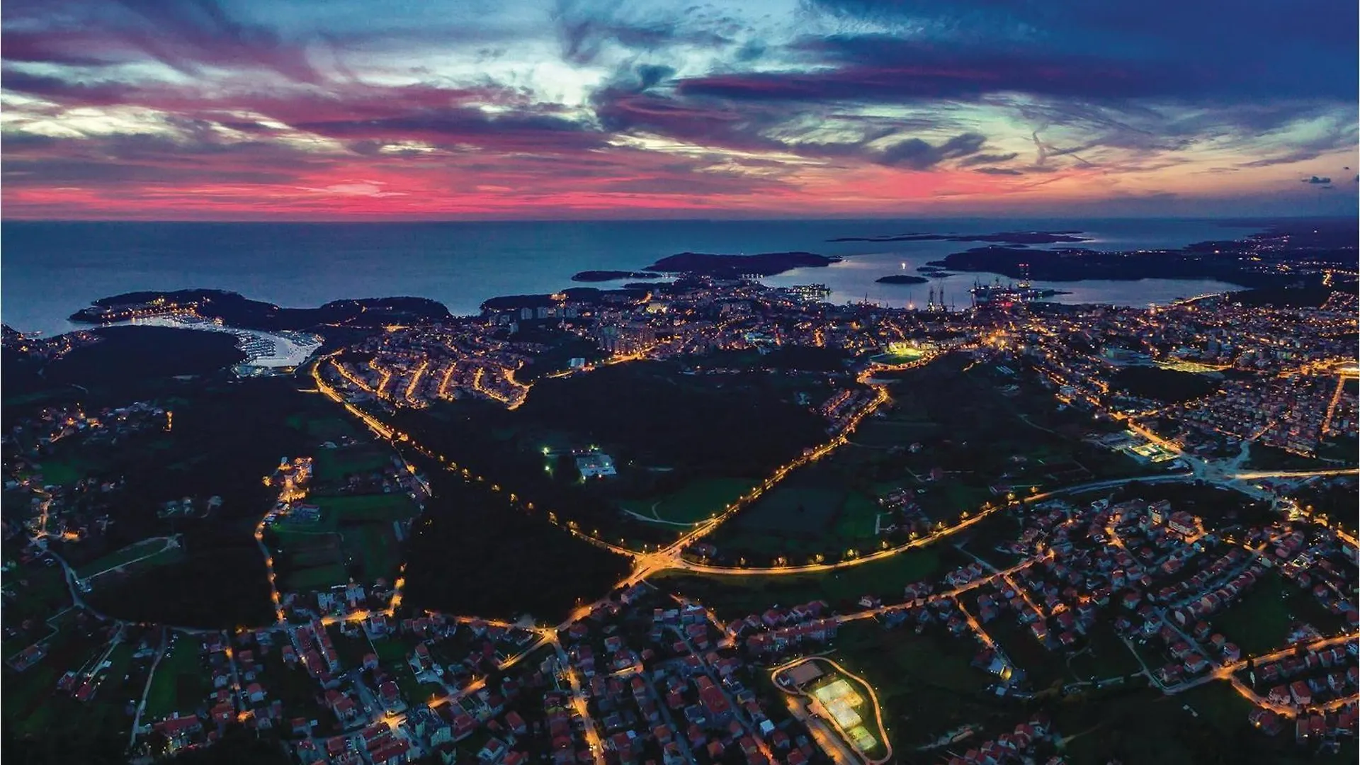 3 Bedroom Awesome Apartment In Pula